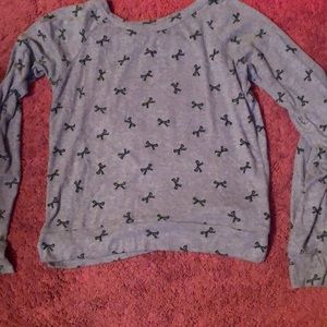 Long Sleeve Bow Print Shirt